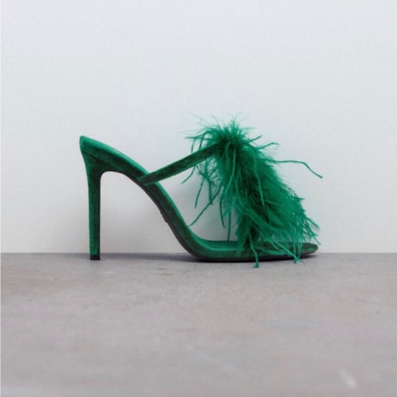 Zara feathered velvet heel - Picture 1 of 1